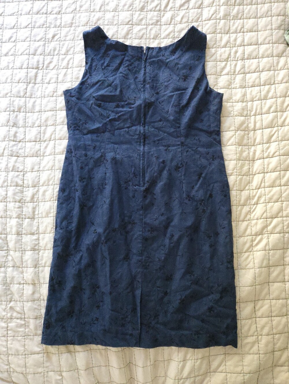 Vintage Navy Floral Embroidery Sheath Dress Linen Blend Sag Harbor Size 12 - Picture 3 of 7